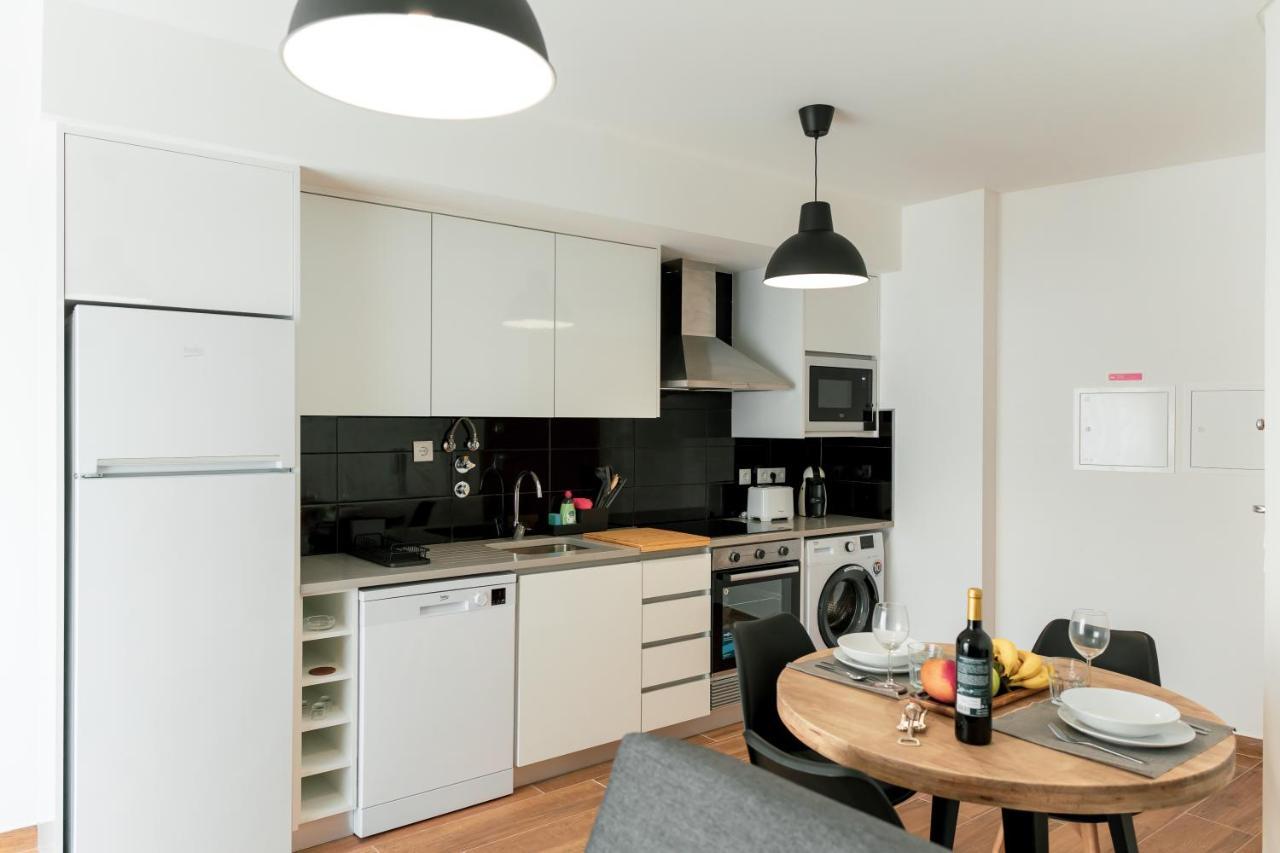 Gold Apartment Ferrel I Esterno foto