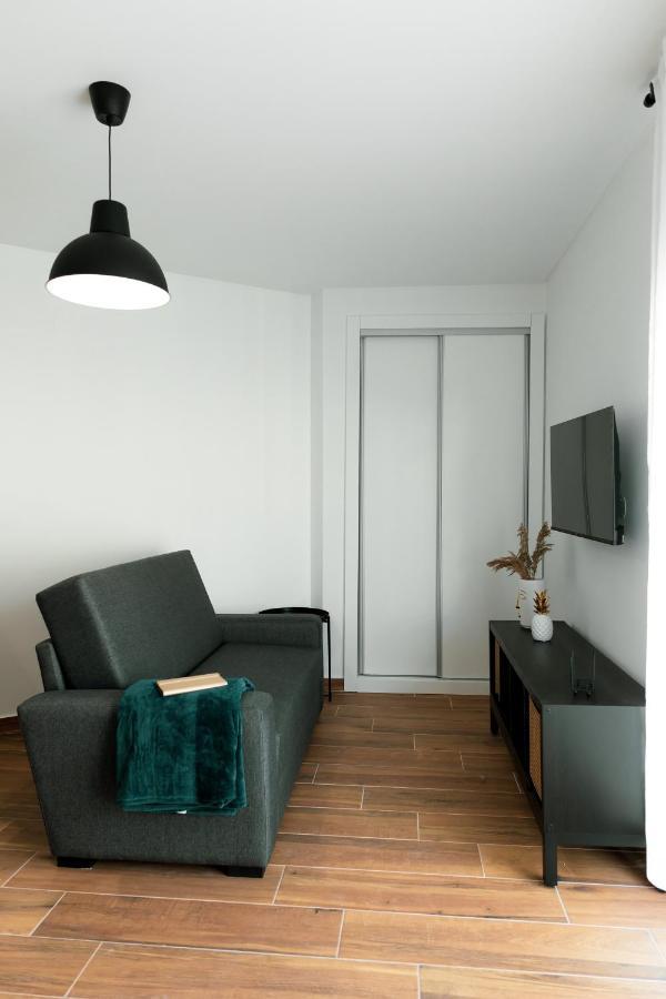 Gold Apartment Ferrel I Esterno foto