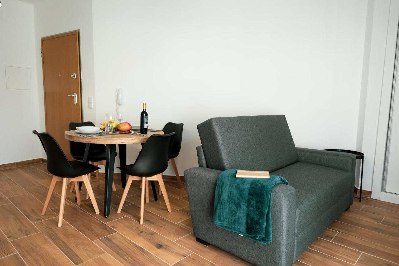 Gold Apartment Ferrel I Esterno foto