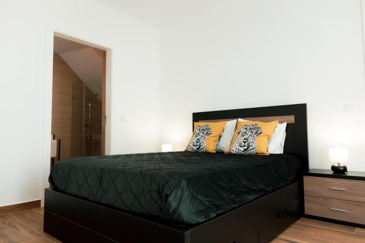 Gold Apartment Ferrel I Esterno foto